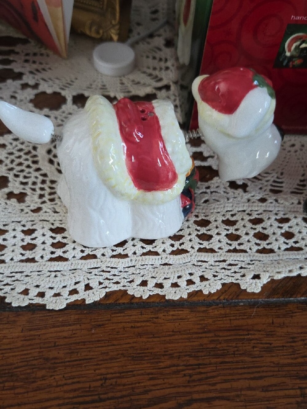 Christmas Bobble-Head Dog Salt & Pepper Shakers - Picture 2 of 6